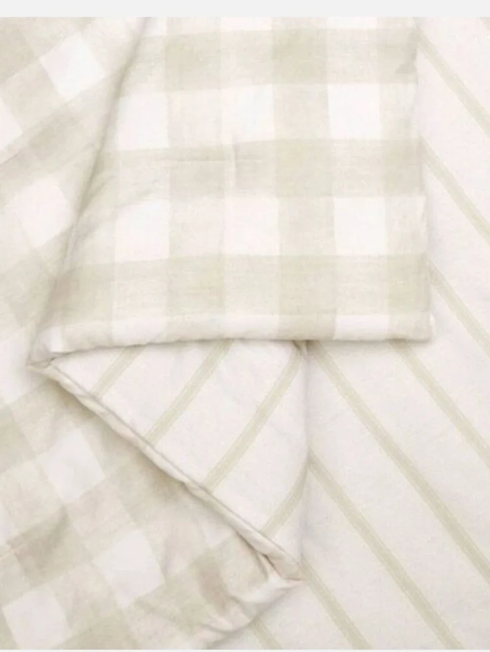 Modern Heirloom 3-piece King Comforter Set in a neutral tan gingham print